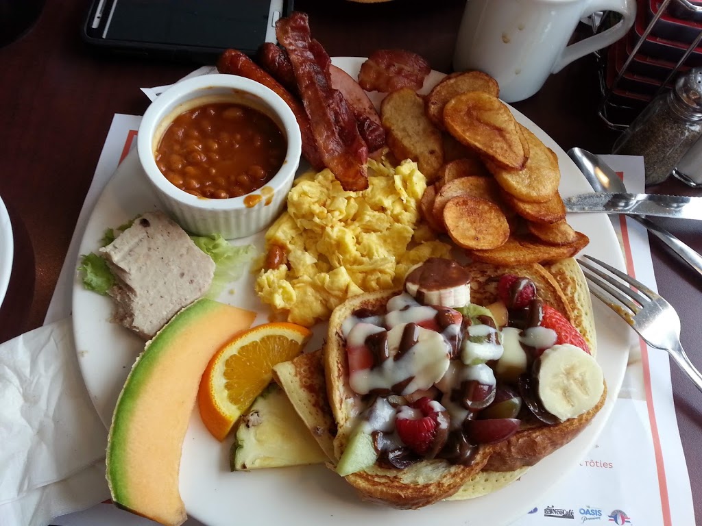 Eggsquis | 444 Boulevard Curé-Labelle, Laval, QC H7P 4W7, Canada | Phone: (450) 628-0444