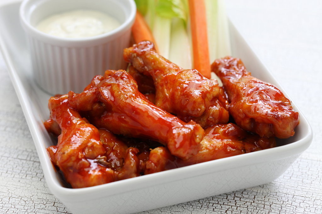 Prontos Pizza | 332 Wharncliffe Rd N, London, ON N6G 1E1, Canada | Phone: (226) 663-4666