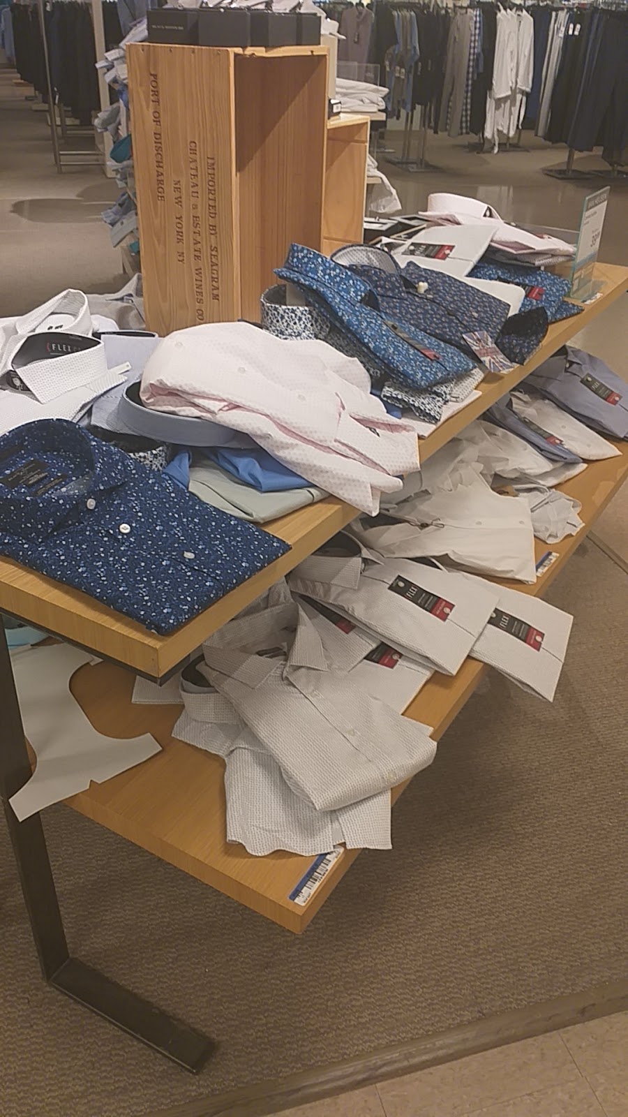 Hudsons Bay | 110 Place dOrléans Dr, Orléans, ON K1E 2L9, Canada | Phone: (613) 837-8274