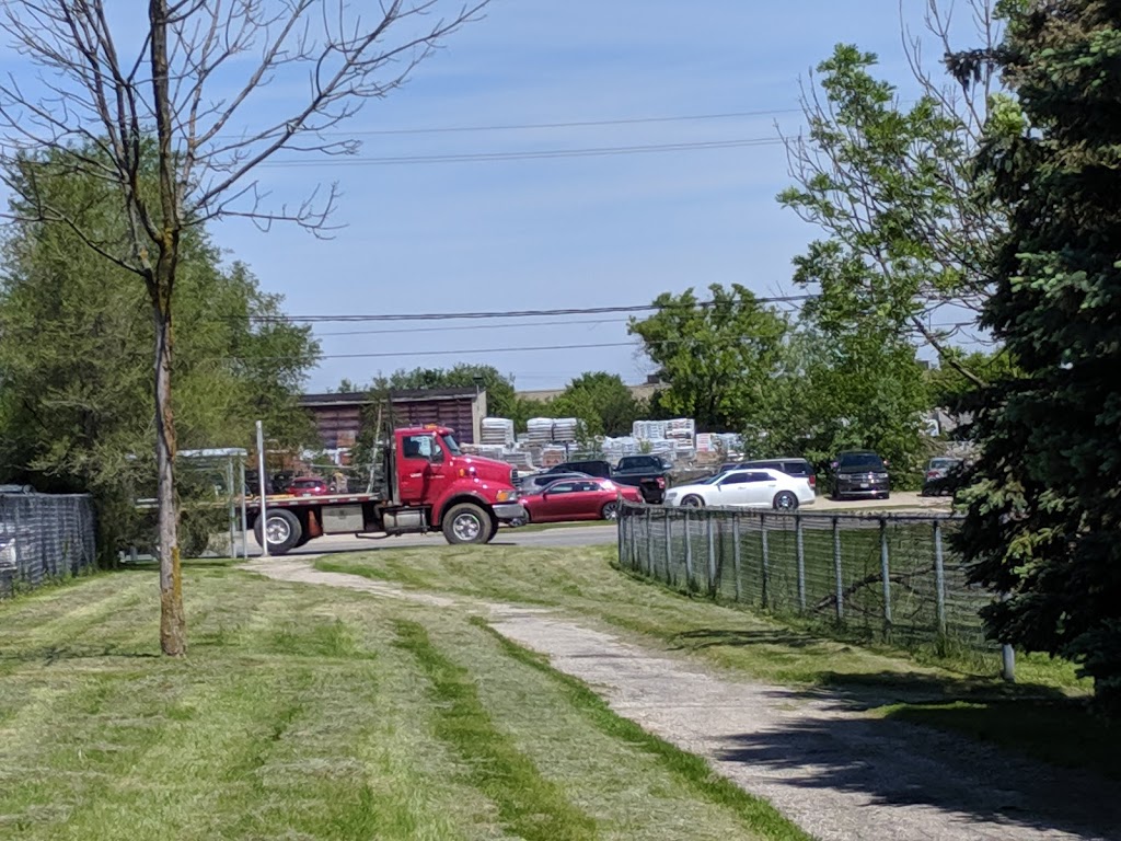 Kitchener, Rothsay Avenue - Kingdom Hall | 71 Rothsay Ave, Kitchener, ON N2B 3N4, Canada | Phone: (519) 743-8461