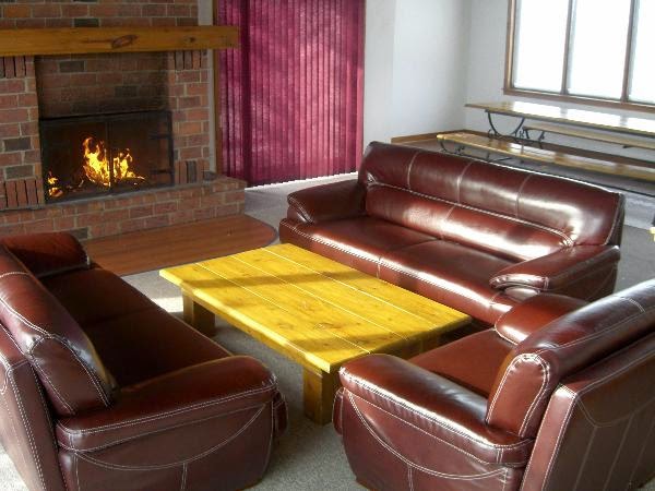 BLUE MOUNTAIN RENTALS | 214 Arlberg Crescent, The Blue Mountains, ON L9Y 0M1, Canada | Phone: (705) 888-0660