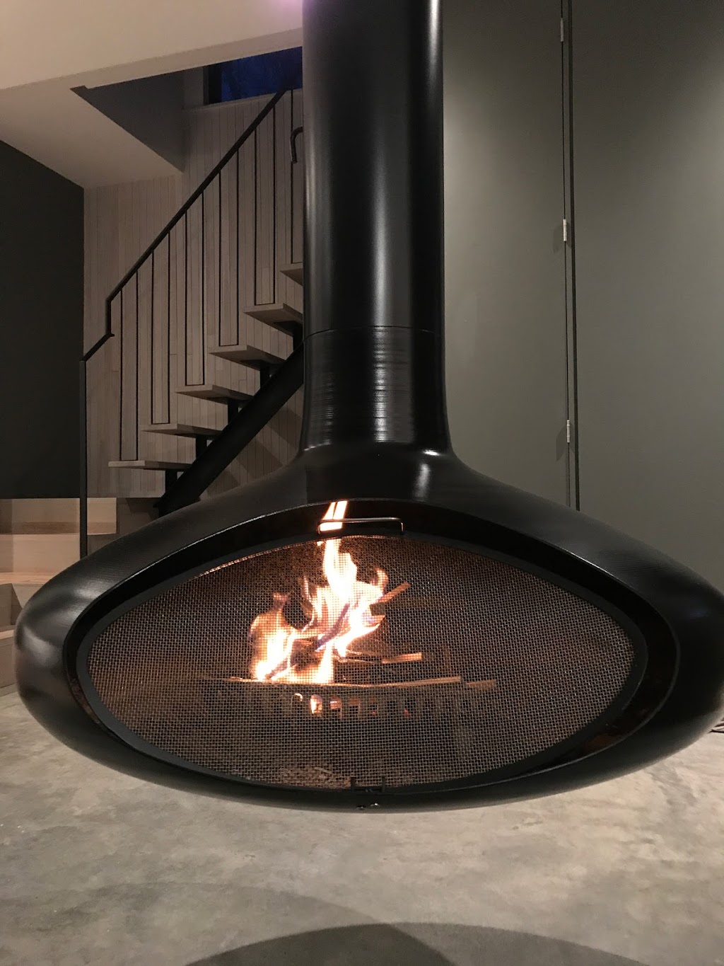 Umari Casa 122 | 69 Chemin de la Pointe-aux-Pères, Lac-Supérieur, QC J0T 1P0, Canada | Phone: (416) 731-6258
