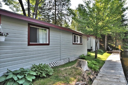 Cedar Grove Cabins | 1259 Kashagawigamog Lake Rd, Minden, ON K0M 2K0, Canada | Phone: (705) 286-5057