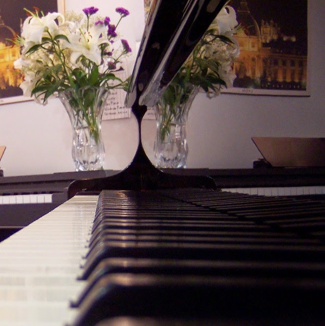 Piano Diane Briscoe | Rue Borduas, Gatineau, QC J8T 5J2, Canada