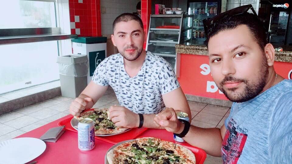 Double Pizza | 2550 Chemin de Chambly, Longueuil, QC J4L 1M4, Canada | Phone: (514) 343-0343
