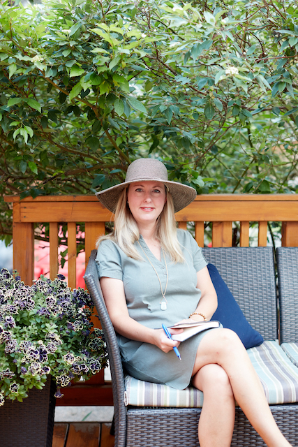 Present Possibilities with Amber Pavey | 24th St W, Calgary, AB T0L 0X0, Canada | Phone: (403) 542-1978