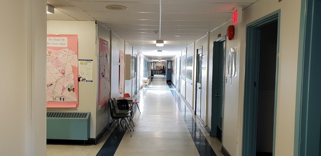 William Bridge Elementary | 10400 Leonard Rd, Richmond, BC V7A 2N5, Canada | Phone: (604) 668-6236