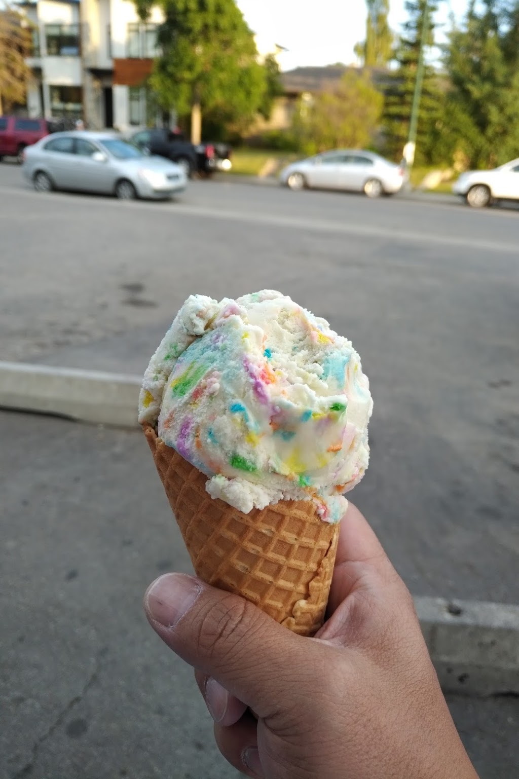 My Favorite Ice Cream Shoppe | 2048 42 Ave SW, Calgary, AB T2T 2M7, Canada | Phone: (403) 287-3838