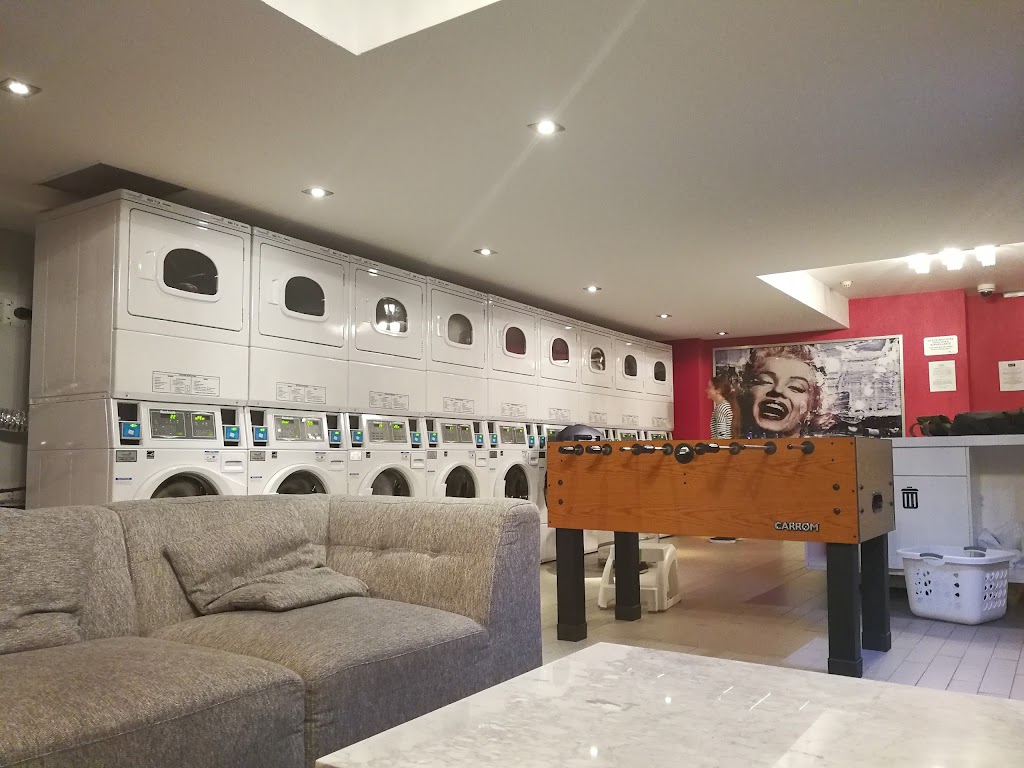 Le Sommet 3475 | 3475 Rue de la Montagne, Montréal, QC H3G 2A4, Canada | Phone: (514) 437-1906