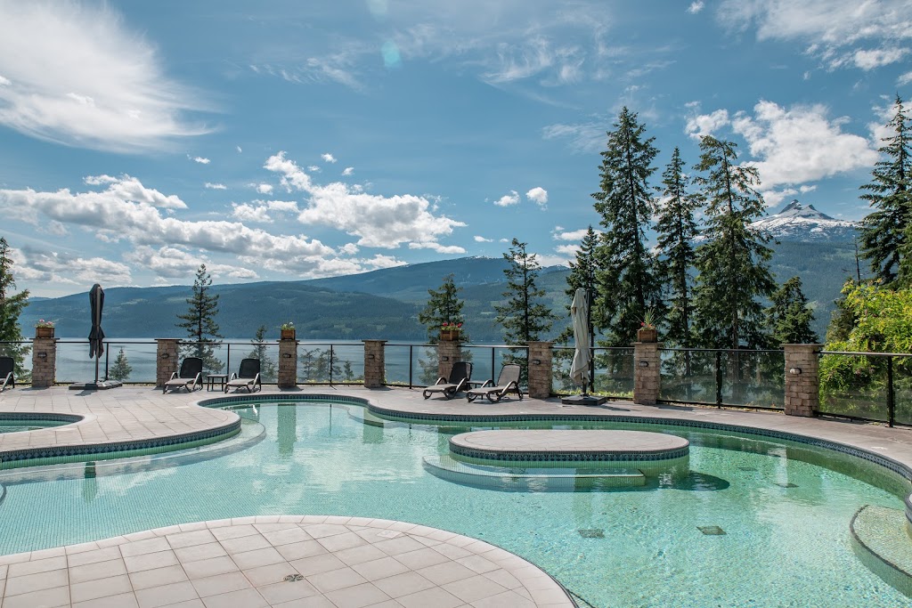 Halcyon Hot Springs Resort | 5655 BC-23, Nakusp, BC V0G 1R0, Canada | Phone: (250) 265-3554