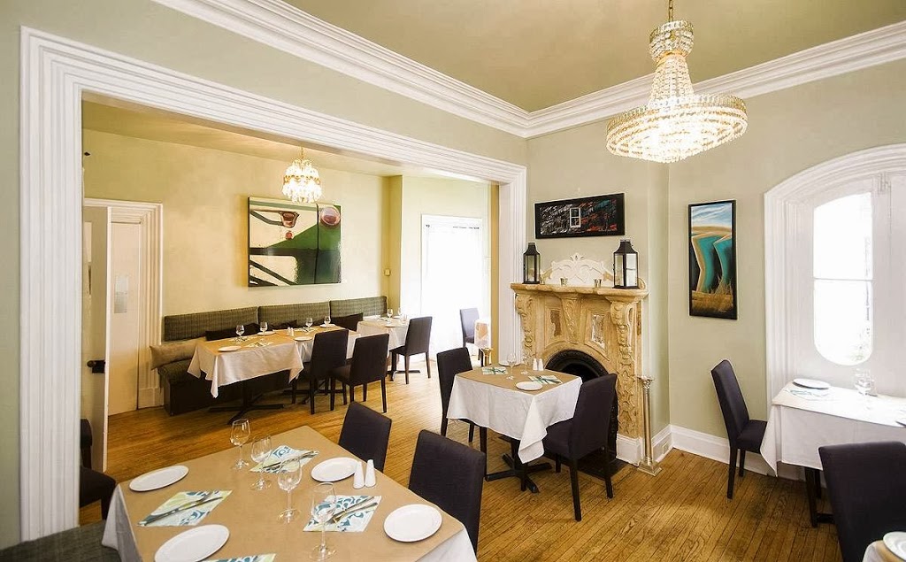 Windjammer Inn | 324 Smith St, Port Stanley, ON N5L 1C6, Canada | Phone: (519) 782-4173