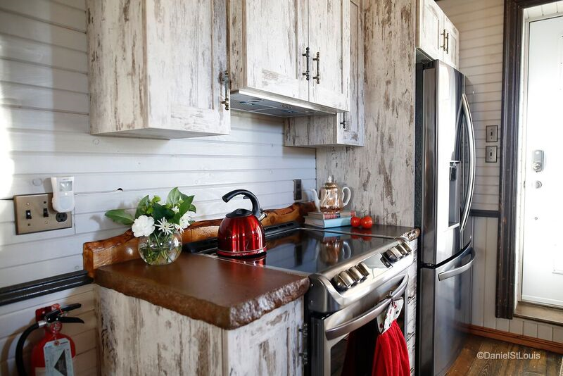 Old Church Cottages | 288 Upper Mountain Rd, Boundary Creek, NB E1G 4A1, Canada | Phone: (506) 871-8601