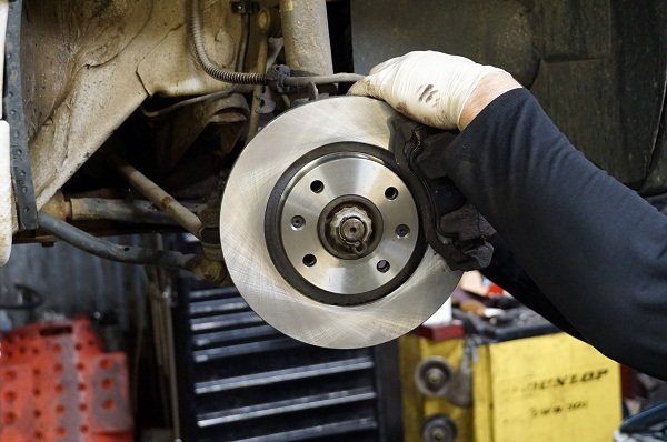 Super Auto Repair & Tire Shop Hamilton | 1574 Barton St E, Hamilton, ON L8H 5L5, Canada | Phone: (905) 544-4443