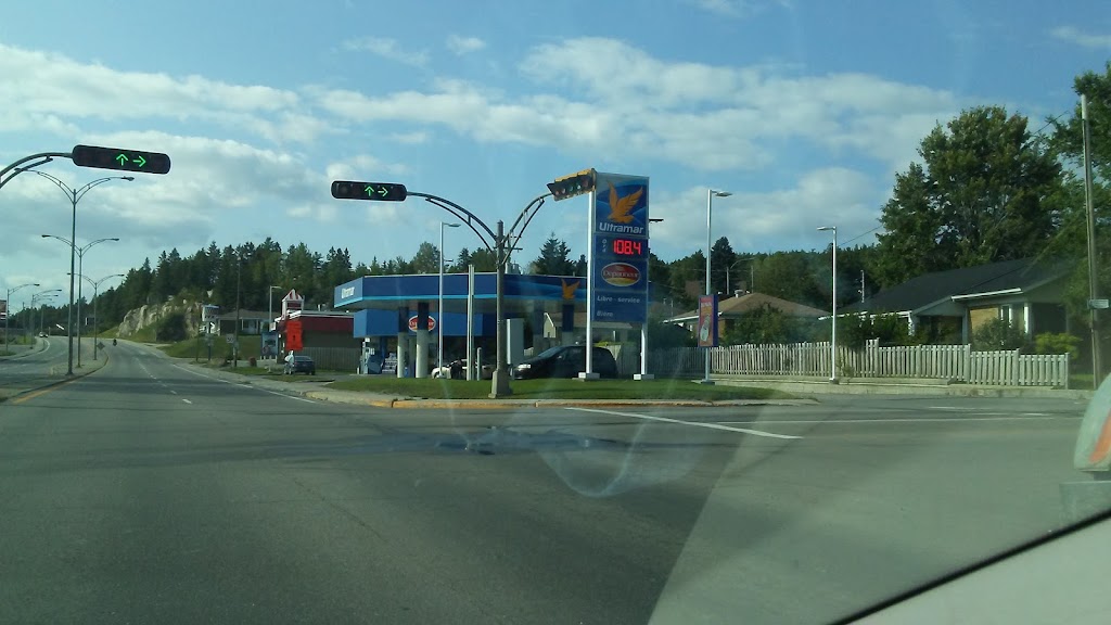 Ultramar | 432 Boul. Sainte-Geneviève, Saguenay, QC G7G 2E4, Canada | Phone: (418) 545-6770