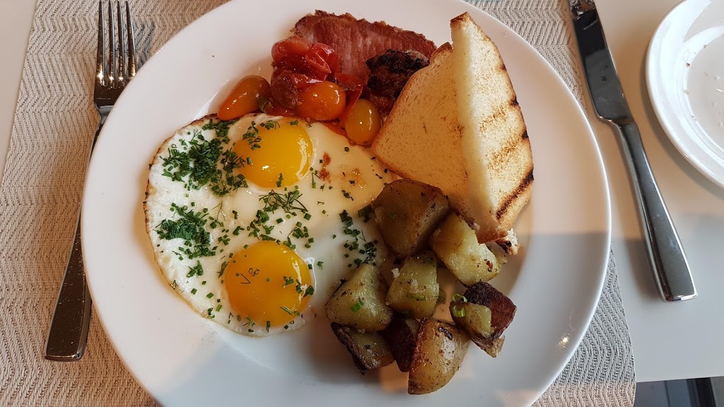 Shift Restaurant | 102 Spadina Crescent E, Saskatoon, SK S7K 0L3, Canada | Phone: (306) 978-8954