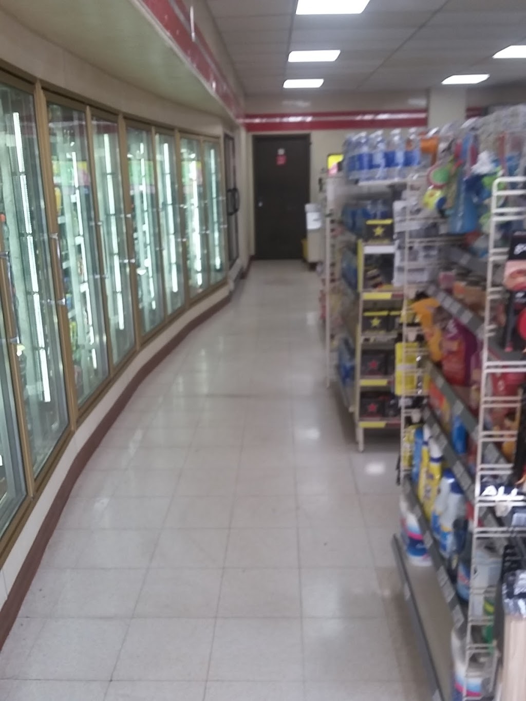 7-Eleven | 3260 Lake Shore Blvd W, Etobicoke, ON M8V 1M4, Canada | Phone: (416) 252-9275