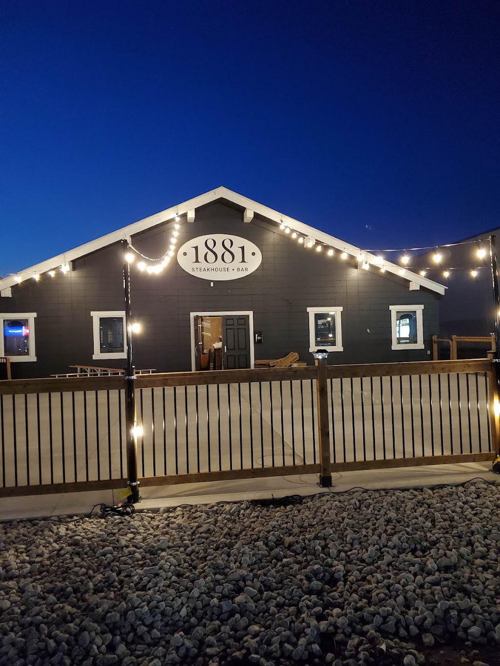 1881 Steakhouse + Bar | 1093 Talbot St, St Thomas, ON N5P 1G4, Canada | Phone: (548) 866-0167