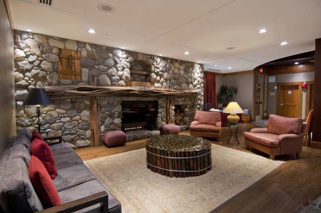 Lodging Ovations | 2036 London Ln, Whistler, BC V0N 1B2, Canada | Phone: (800) 320-0896