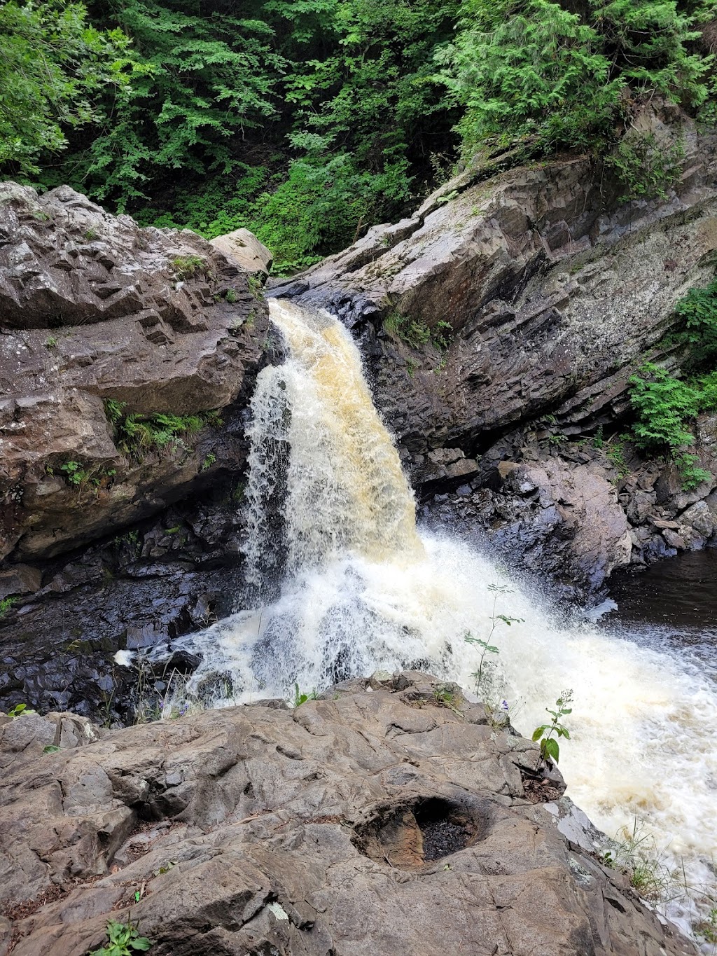 Sentier Sept-Chutes | 991 Rte Centrale #943, Saint-Pascal, QC G0L 3Y0, Canada | Phone: (418) 492-2312