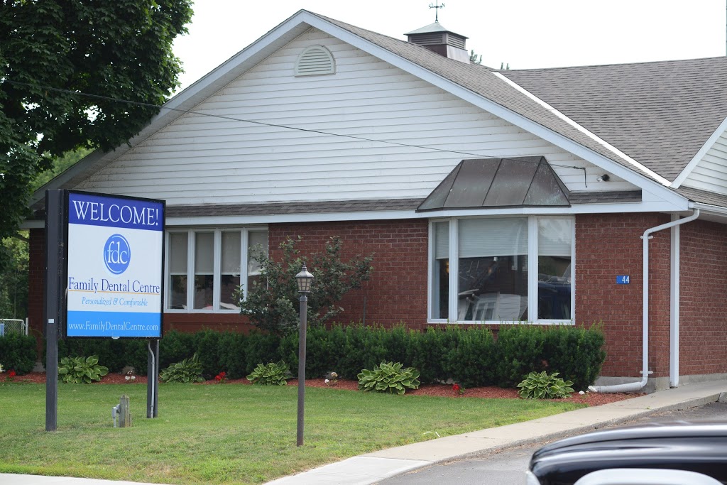 Family Dental Centre | 44 Trent St S, Frankford, ON K0K 2C0, Canada | Phone: (613) 398-8888