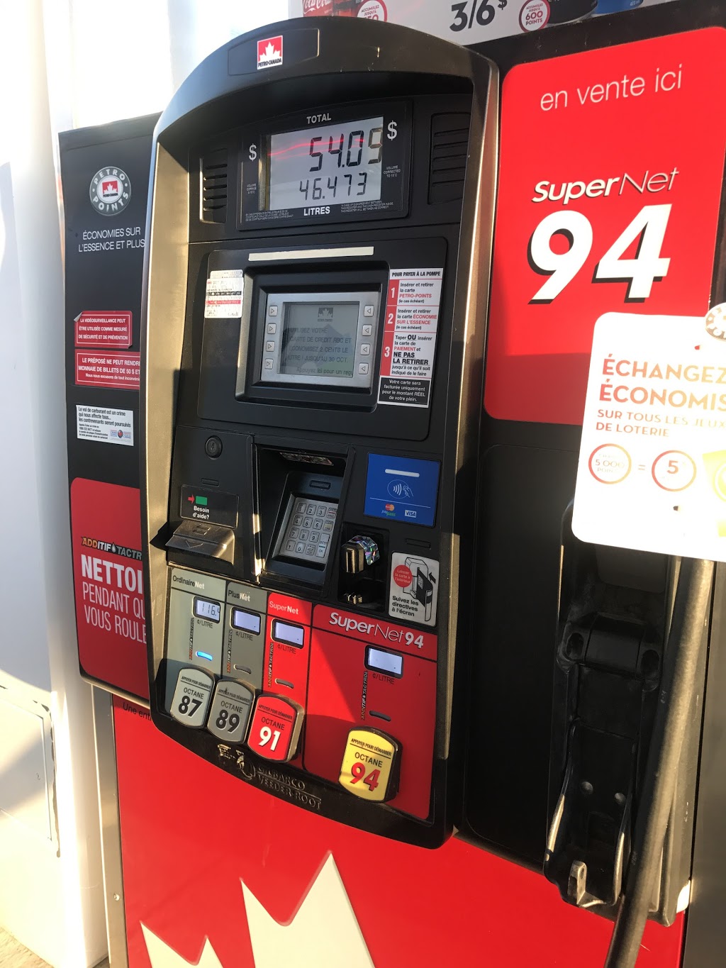 Petro-Canada | 1375 Boulevard Moody, Terrebonne, QC J6X 4C8, Canada | Phone: (450) 471-3908