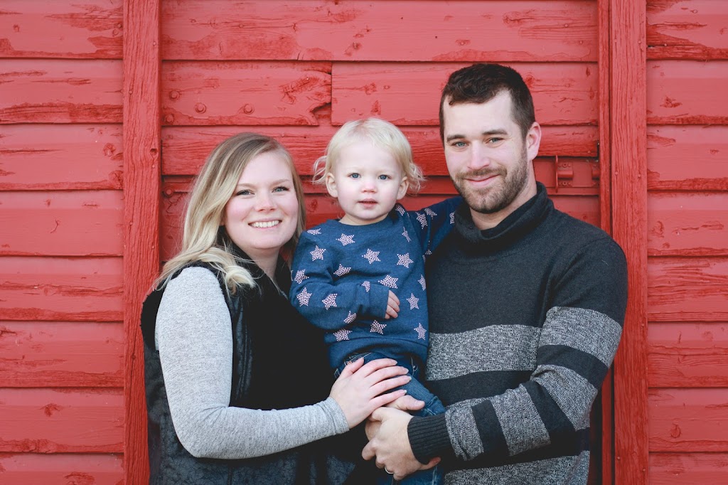 Ashley Parkins Photography | Copperfield, Calgary, AB T2Z 0L3, Canada | Phone: (403) 701-0406
