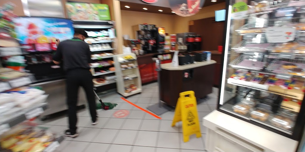 7-Eleven | 736 6th Ave, New Westminster, BC V3M 2B4, Canada | Phone: (604) 540-8032