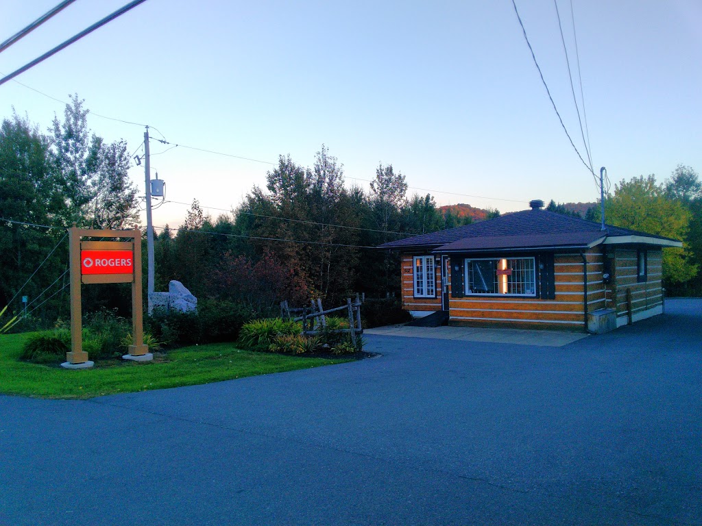 Rogers | 507 Rue de St Jovite, Mont-Tremblant, QC J8E 2Z9, Canada | Phone: (819) 425-5335