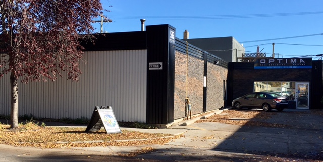 MacSki Massage Therapy | 595 Clifton St, Winnipeg, MB R3G 2X5, Canada | Phone: (204) 918-2808