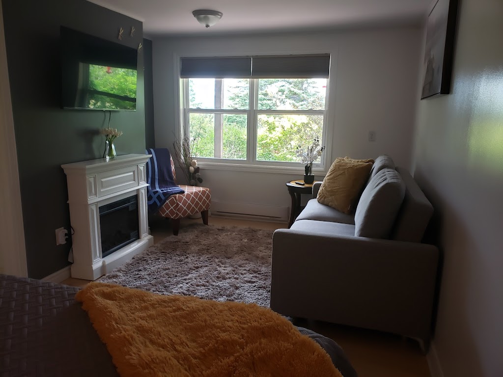Fundys Lighthouse Cottage | 141 Marys Point rd, Co, NB E4H 2M7, Canada | Phone: (506) 232-3059