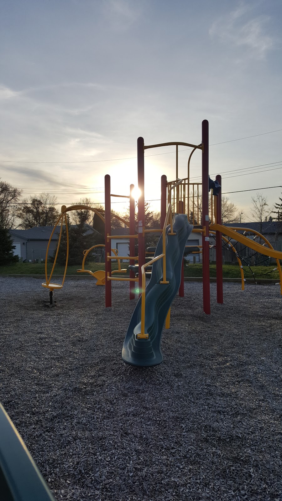 Oxford Heights Community Club | 359 Dowling Ave E, Winnipeg, MB R2C 3M4, Canada | Phone: (204) 222-2419