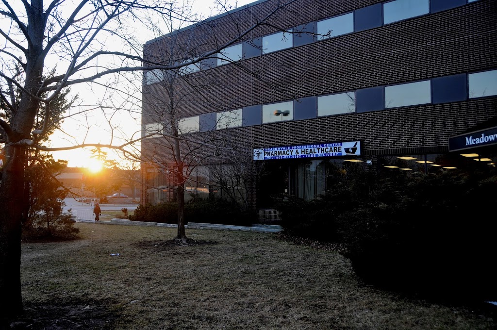 Meadowvale Dental Group | 6855 Meadowvale Town Centre Cir #308, Mississauga, ON L5N 2Y1, Canada | Phone: (905) 826-5900