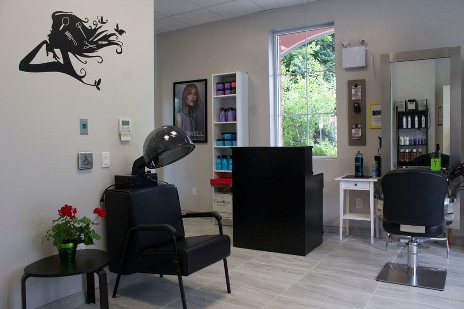 Hair Design by Sarah K | 5 Ellen St Unit 1, Mississauga, ON L5M 1R8, Canada | Phone: (416) 518-4290