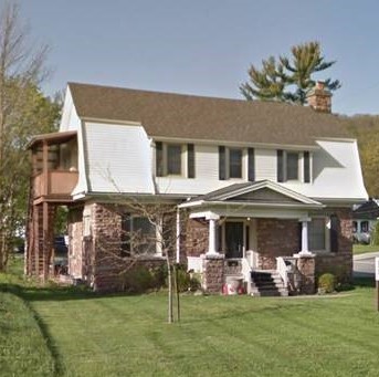 Lynn Fee Team of Keller Williams | 66 Main St E, Grimsby, ON L3M 1N3, Canada | Phone: (905) 975-1055