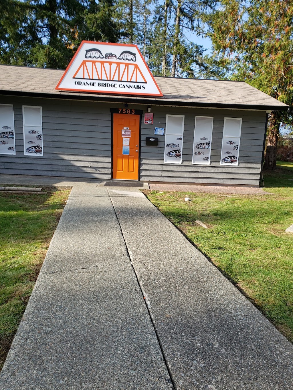 Tseshaht Market | 7581 Pacific Rim Hwy, Port Alberni, BC V9Y 8Y5, Canada | Phone: (250) 724-3944