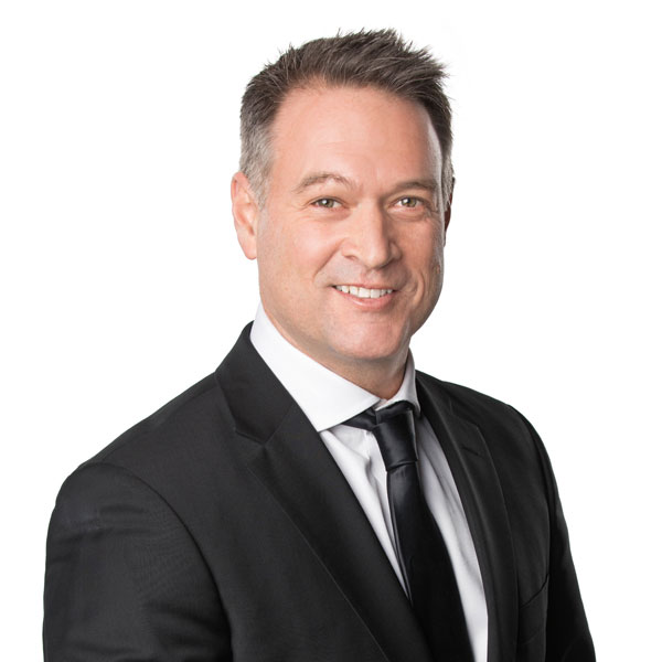 Sean Johnny (Sam Mcdadi Real Estate-Partner) | 1034 Clarkson Rd N, Mississauga, ON L5J 2K8, Canada | Phone: (905) 330-2969