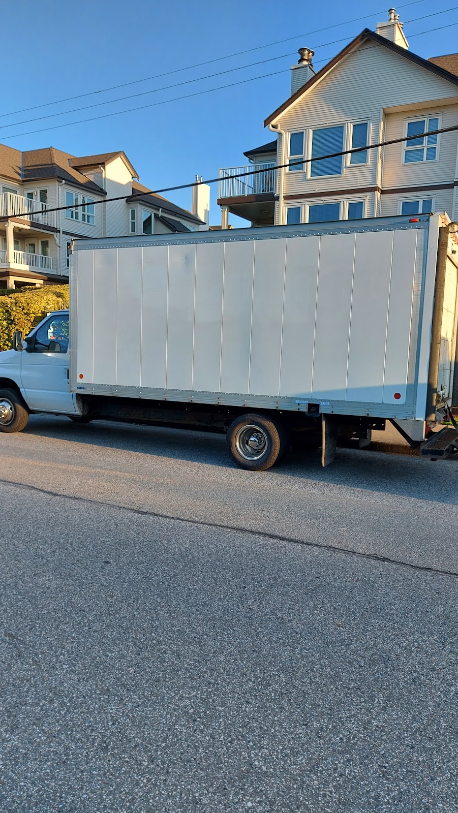Carretos Moving | 118 Panatella Hill NW, Calgary, AB T3K 0B6, Canada | Phone: (825) 365-3199