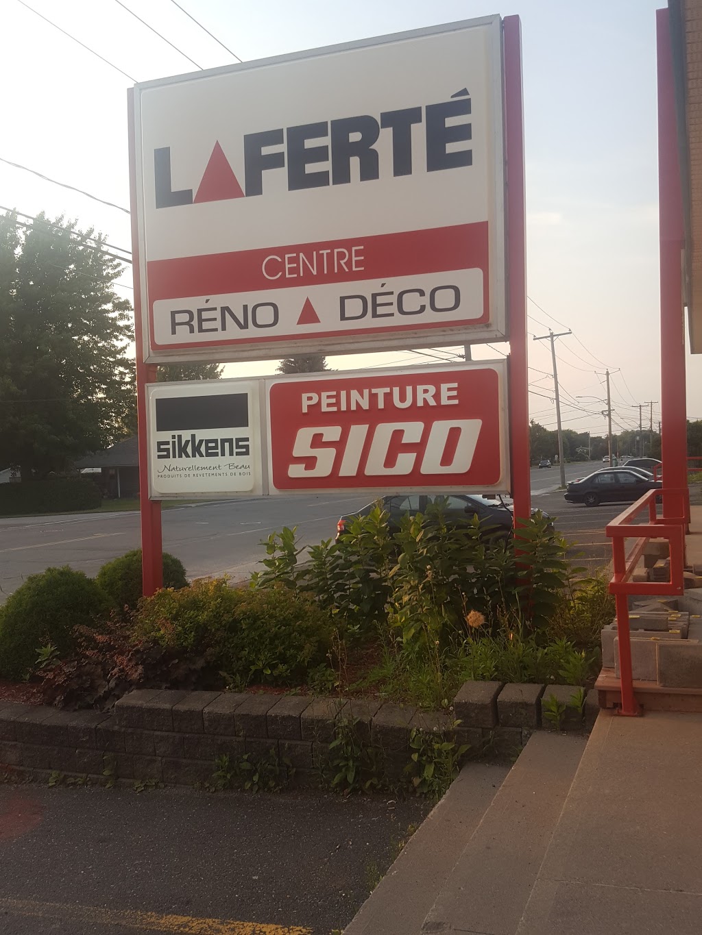 Laferté Centre de Rénovation | 500 Rue Notre Dame, Acton Vale, QC J0H 1A0, Canada | Phone: (450) 546-2761