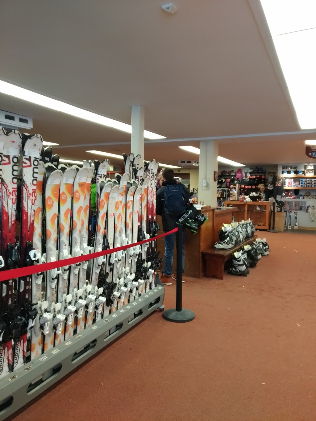 Mont-Tremblant, chalet du Versant Nord | 2590 Chemin Charles-Duncan, Mont-Tremblant, QC J8E 0A8, Canada | Phone: (819) 681-3000