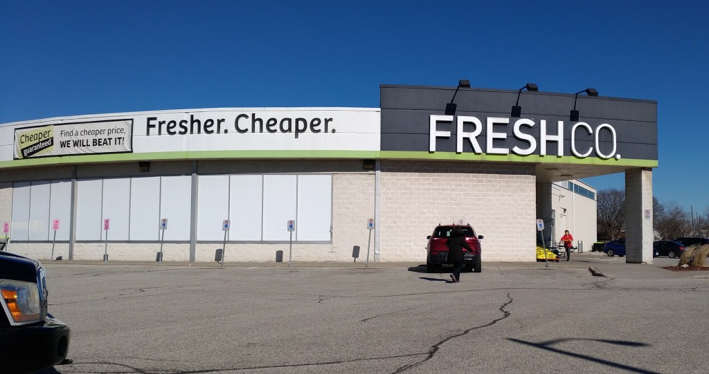 FreshCo Wyandotte & Frank | 8100 Wyandotte St E, Windsor, ON N8S 1T3, Canada | Phone: (519) 251-8875