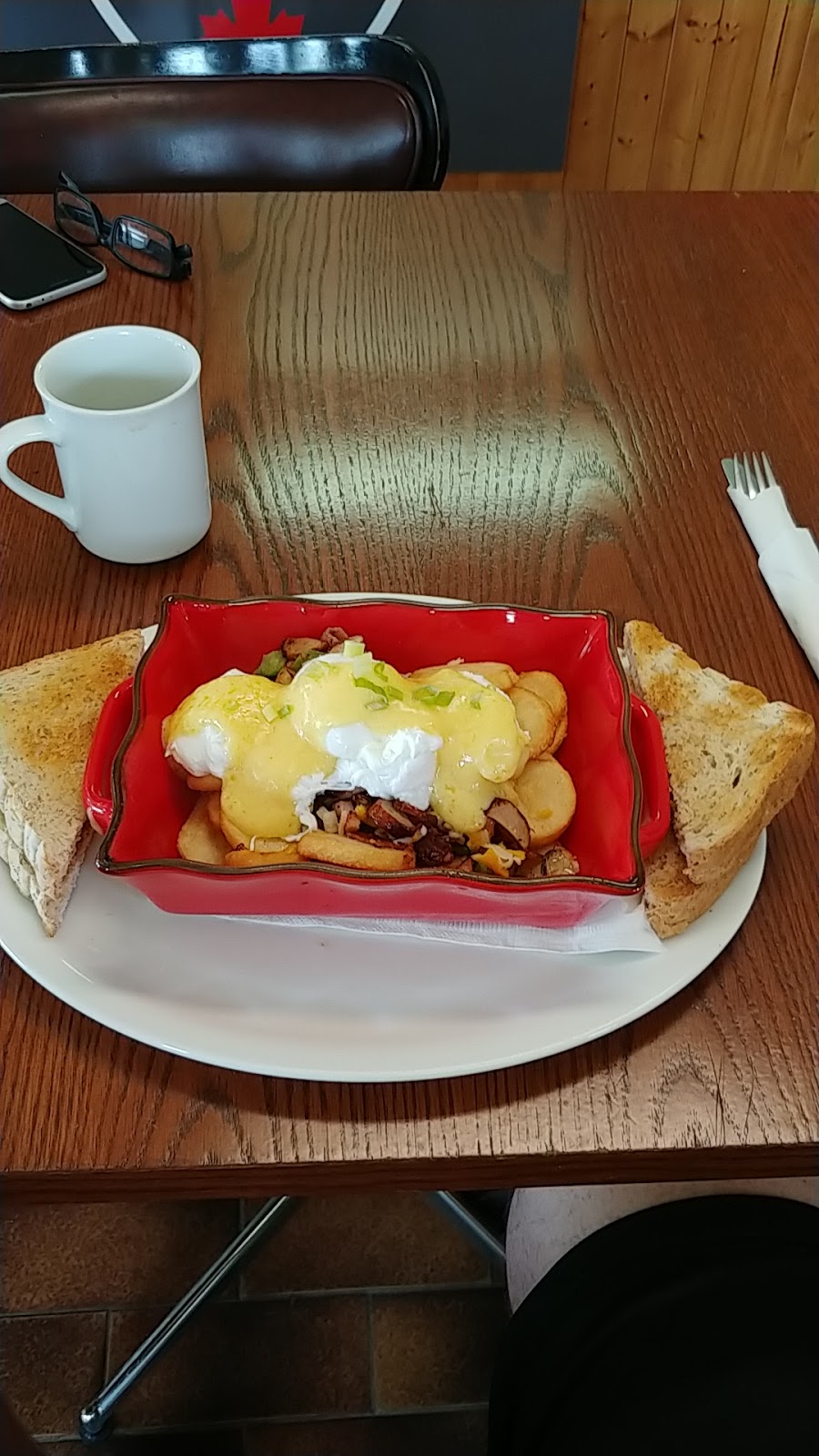 Kings 12 Cafe | 21900 ON-12, Sunderland, ON L0C 1H0, Canada | Phone: (289) 507-6873