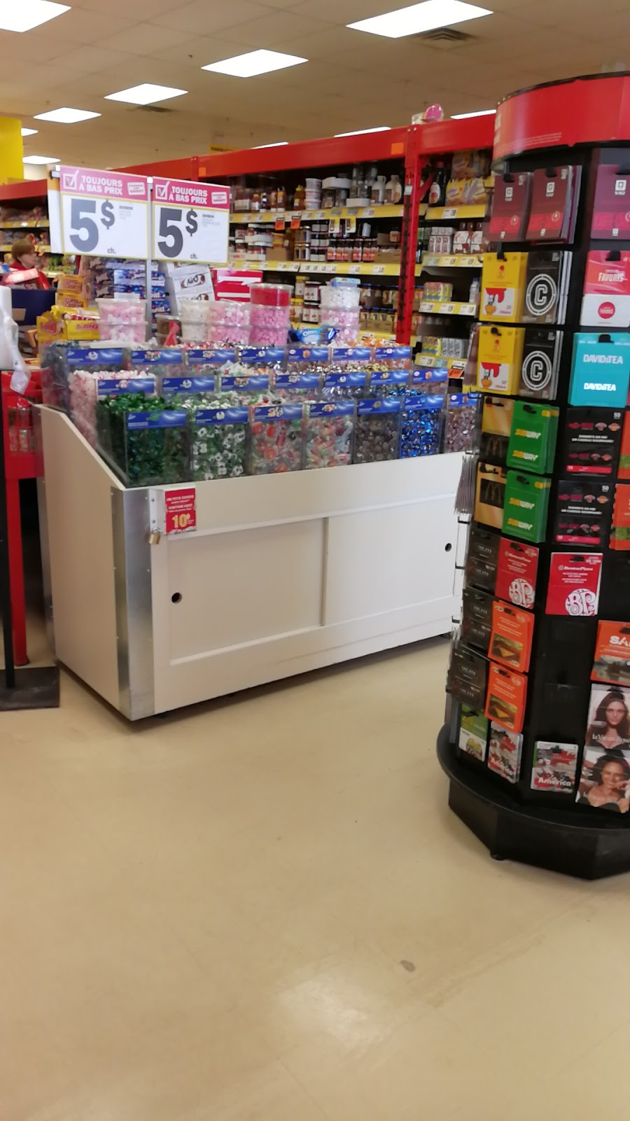 Super C | 14000 Boulevard Henri-Bourassa, Québec, QC G1G 3Y8, Canada | Phone: (418) 623-3000