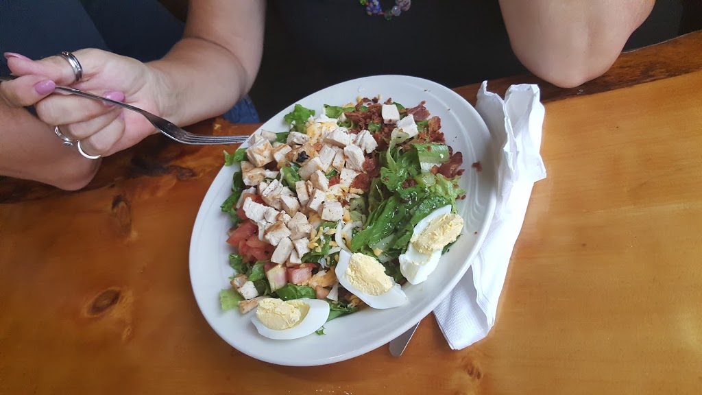 Waters Edge Restaurant & Tippy Canoe Patio | 3807 Macklem St, Niagara Falls, ON L2G 6C8, Canada | Phone: (905) 295-3939