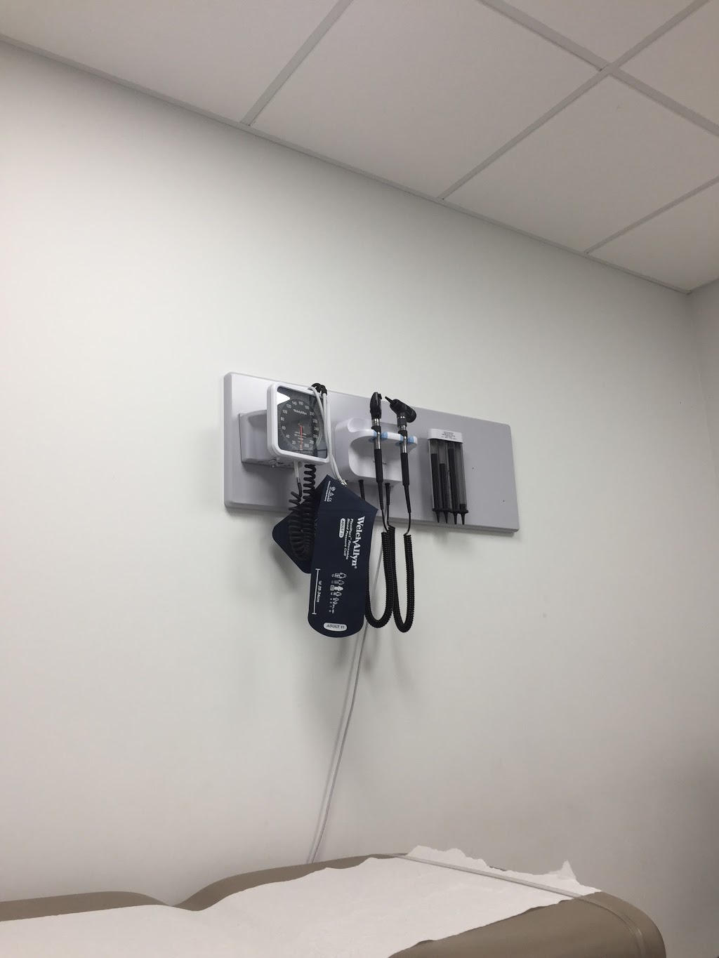 First Canadian Medical Centre | 104-14888 104 Avenue, Surrey, BC V3R 1M4, Canada | Phone: (778) 394-7480