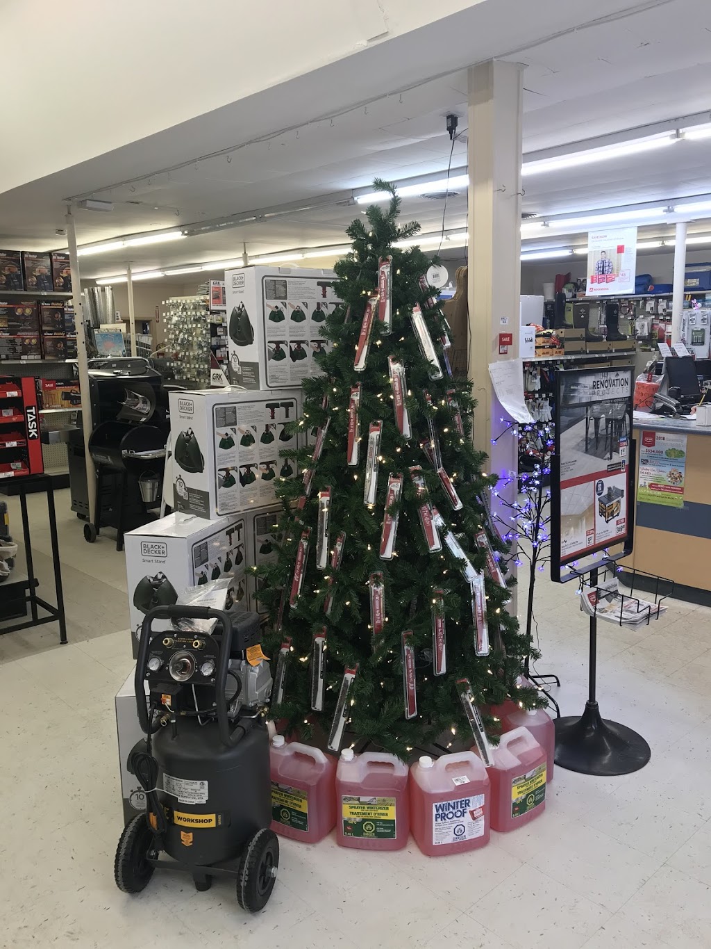 Lake Country Co-op Lumber Centre @ Wakaw | 204 1 St S, Wakaw, SK S0K 4P0, Canada | Phone: (306) 233-4202