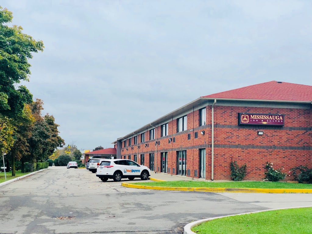 Mississauga Inn & Suites | 2420 Surveyor Rd, Mississauga, ON L5N 4E6, Canada | Phone: (905) 858-8600