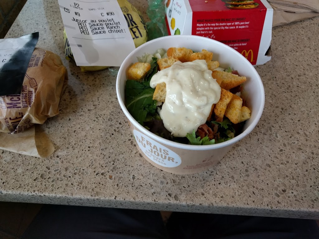 McDonalds | 822 Rue Saint-Laurent Ouest, Longueuil, QC J4K 1C3, Canada | Phone: (450) 651-1154