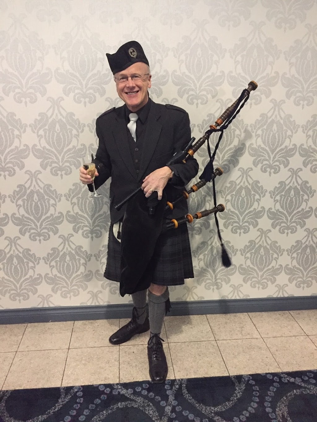 Valley Bagpiper Joe McDonald | 32 Lakeshore Dr, Cultus Lake, BC V2R 4Z9, Canada | Phone: (778) 888-2954