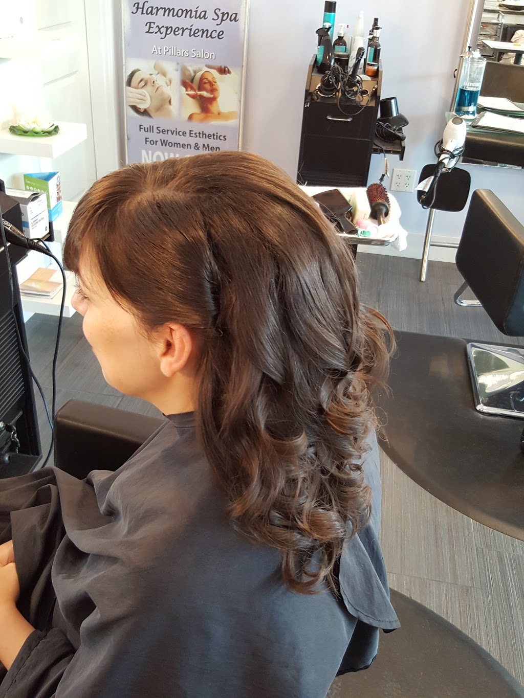Pillars Salon | 4256 Hastings St, Burnaby, BC V5C 2J6, Canada | Phone: (604) 299-4241