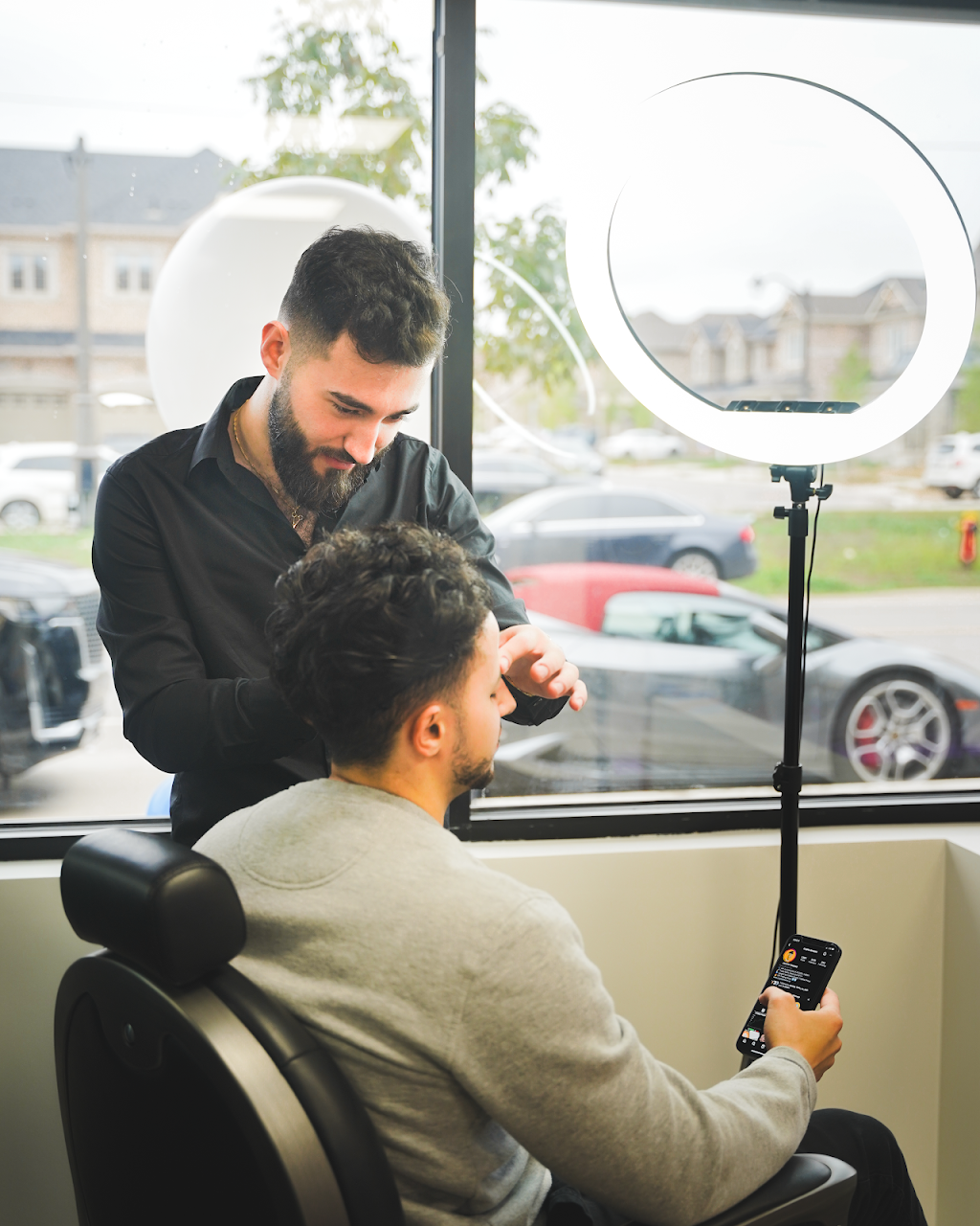Another 1 Barbershop | 112 Burnhamthorpe Rd E, Oakville, ON L6H 0X8, Canada | Phone: (905) 257-9595